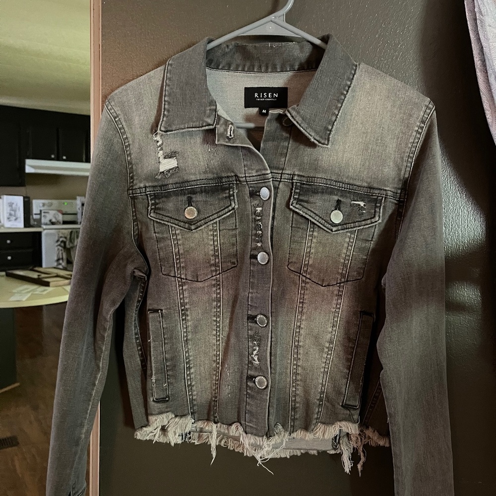 Black cropped jean jacket